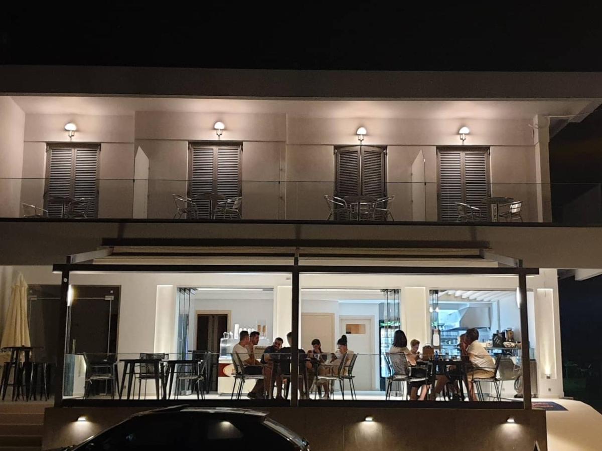 Angelo Cafe Hotel Tolo Exterior photo
